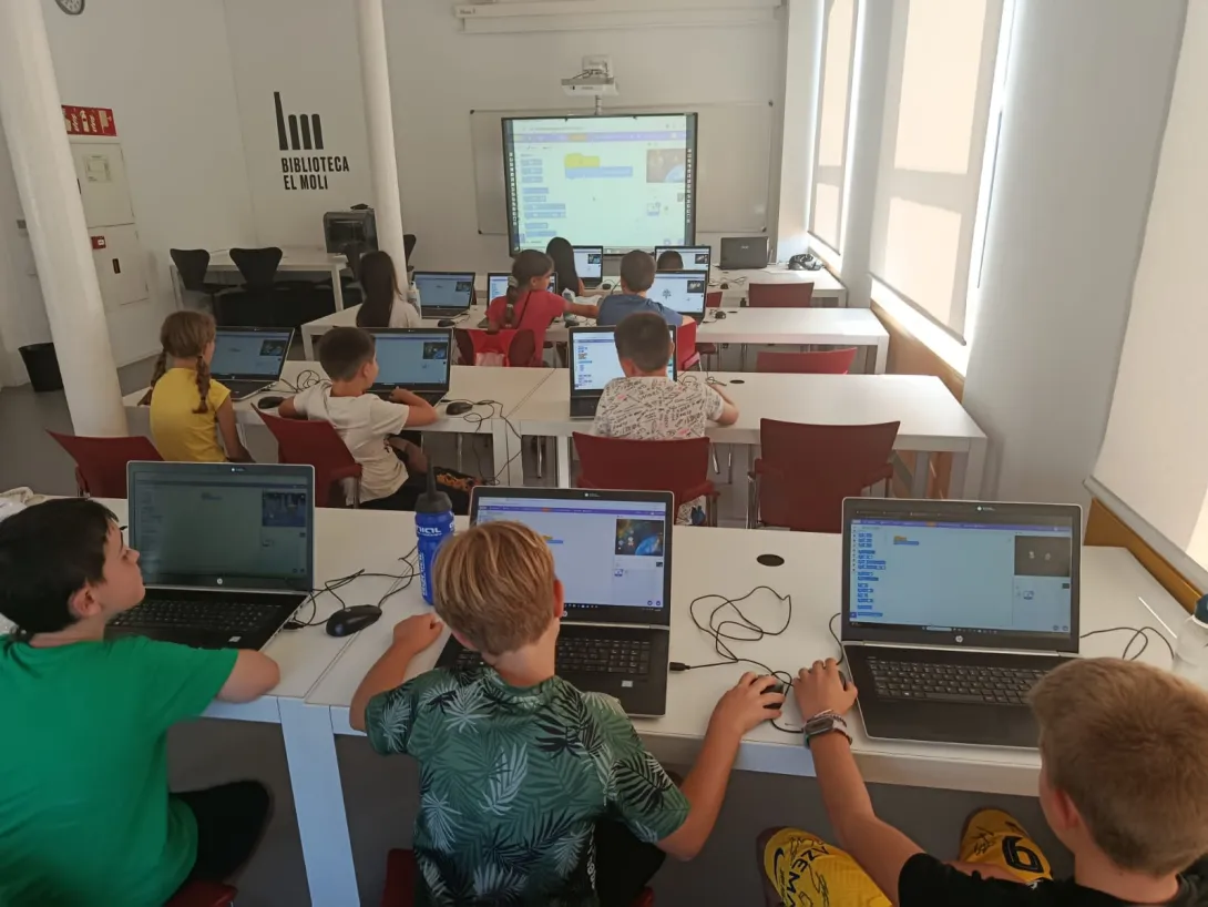 Code Club d'estiu a Molins de Rei (juliol, 2025)
